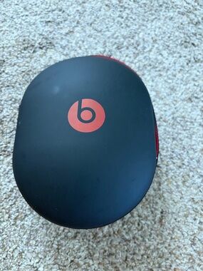 Beats by Dre Black Case with Red Logo